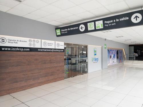 Ingresso, izZzleep Aeropuerto Terminal 1 in Aeroporto Internazionale di Città del Messico