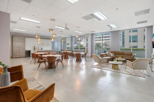 The Stay At Brickell Club