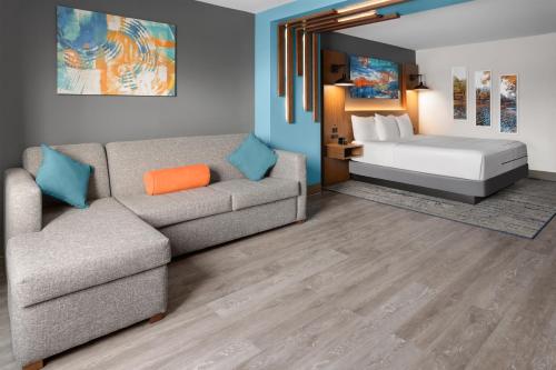 La Quinta Inn & Suites by Wyndham Williston Burlington