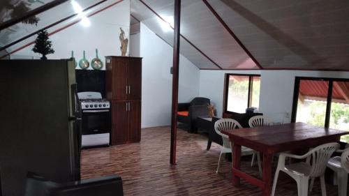 Amaya's Hostel in Parismina