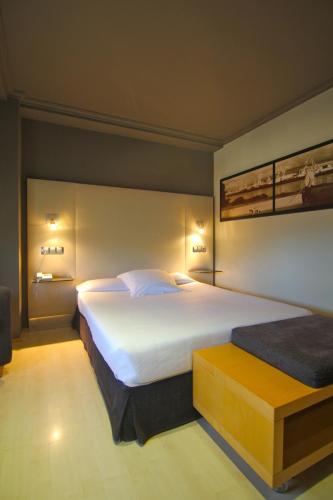 Hotel Almirante, A Coruna