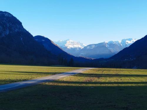 Elegant studio tout confort vue Mont blanc in Saint-Jeoire