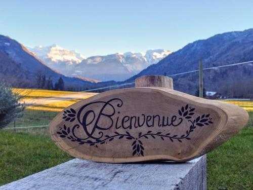 Elegant studio tout confort vue Mont blanc in Saint-Jeoire