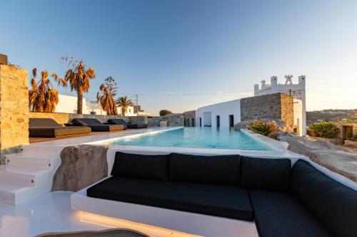 Mykonos Town Black Villa with Cave Heated Pool