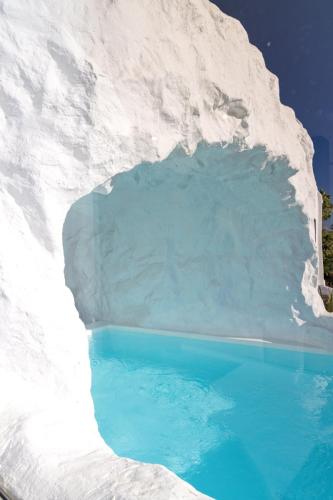 Mykonos Town Black Villa with Cave Heated Pool