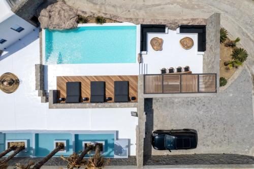 Mykonos Town Black Villa with Cave Heated Pool