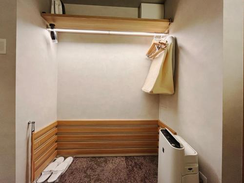 Standard Double or Twin Room image 1