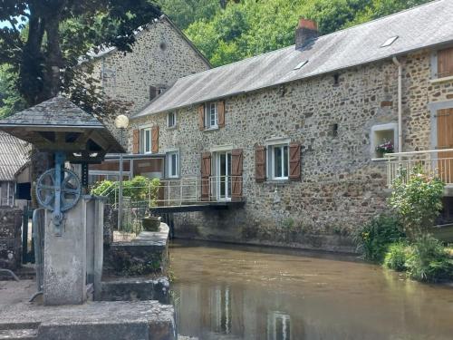 Belle maison au bord de l'eau - Location saisonnière - Saint-Jean-sur-Mayenne