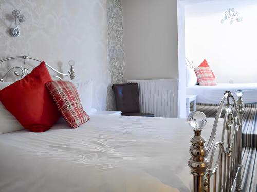 The Star Hotel - image 11