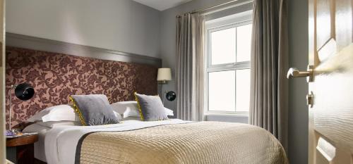 Brook Lane Hotel - main image