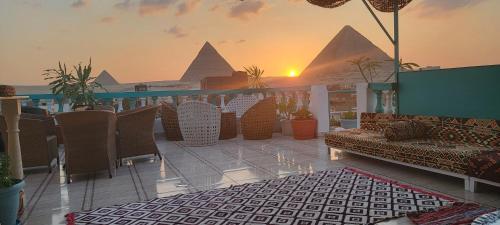 Pyramids Temple Guest House 3