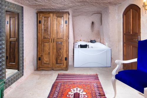 Cappadocia Fairy Chimneys Selfie Cave Hotels - Special Class
