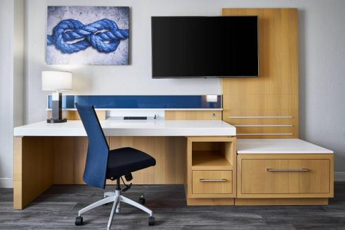 Delta Hotels by Marriott Norfolk Airport - image 3