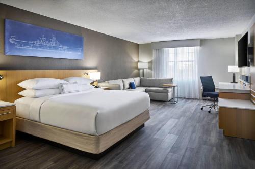 Junior King Suite