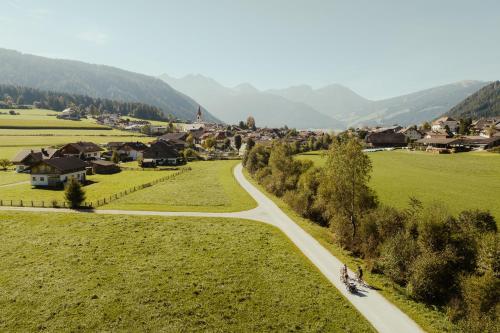 Tuvākā izklaides vieta, Dolomites Smart Holidays in Rasun Anterselva