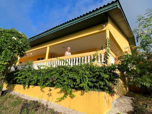 陽台/露台, Traumhaus am Hang mit privatem Pool in 巴貝爾