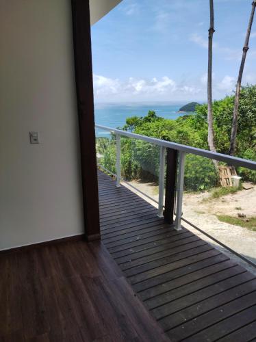 Suite Praia Trindade RJ - Tia Antonia Olhar Indígena