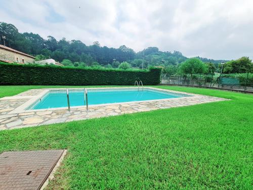 泳池, Romántico apartamento con terraza y piscina (Romantico apartamento con terraza y piscina) in 卡斯塔涅達