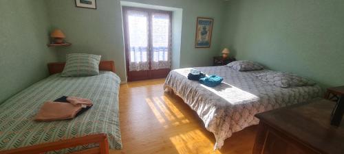 gîte la tanière de claire (gite la taniere de claire) in ปงต์-เดอ-ซาลาร์