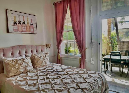 Fleur De Lis Mansion Room Type - Deluxe Queen Room 4