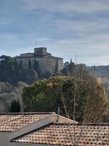 Sud luberon - Location saisonnière - Ansouis