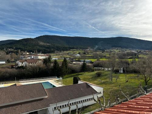 Skats, Piso centrico en El Espinar in Estacion Delespināra