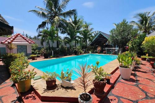 Villa Buerk-Serena 1 Bedroom Bed & Breakfast, Wi-Fi, Pool