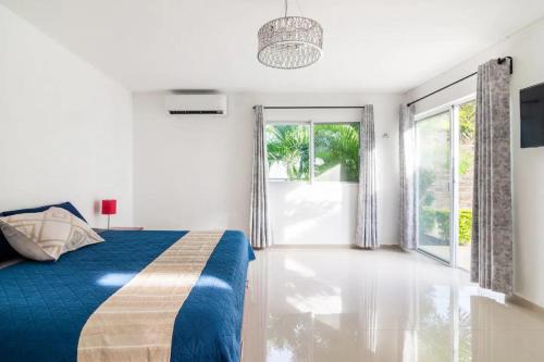 Villa moderna con alberca, gimnasio y cochera in Mérida, Mexico