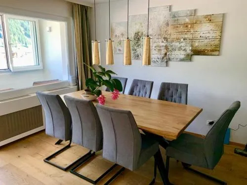 WEF DAVOS PLATZ Centre 3,5 Apartment with Garage in Davos, Schweiz
