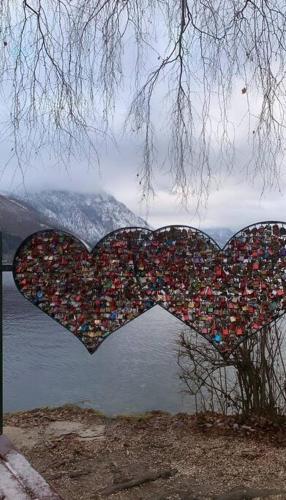 ทัศนียภาพ, Wohnung See- und Bergnähe (Wohnung See- und Bergnahe) in กมุนเดน