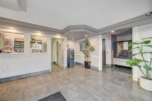 Bridger Inn Hotel Downtown – Las Vegas, NV