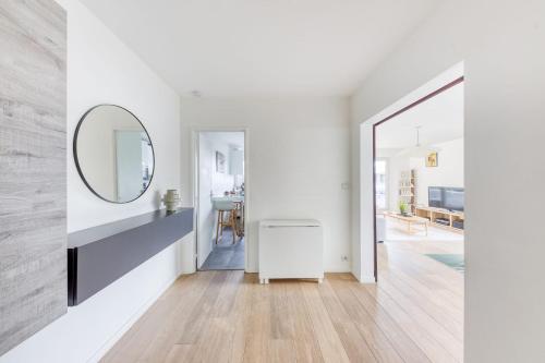 Grand appartement spacieux - Proche Paris in Sevres