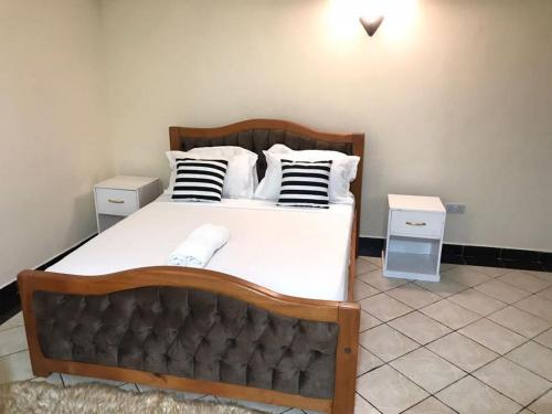 B&B Mombasa - Roma Stays - Unique 1 bedroom apartment near Pride Inn Flamingo - Bed and Breakfast Mombasa