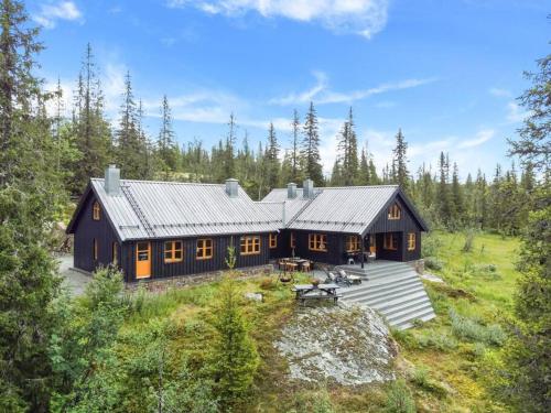 . Your Ideal Getaway Awaits in This Charming Cabin Retreat