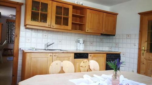 Kitchen, Ferienhaus Heiderand in Rohrmoos