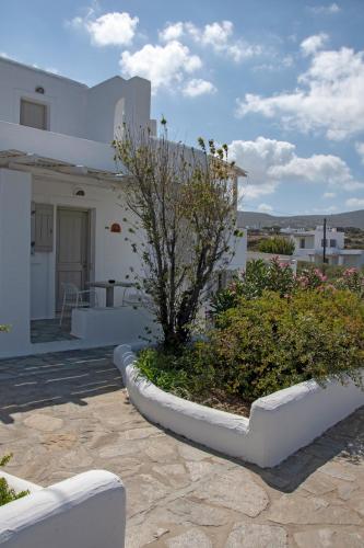 Entrance, Anemoi Resort in Paros Island