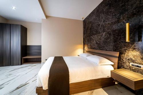 50 Gandino Deluxe, Roma (foto 2)