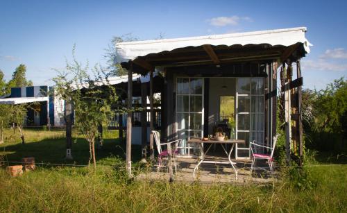 Utvendig, Uy - ROMÁNTICA Cabaña en entorno Natural único (Uy - ROMANTICA Cabana en entorno Natural unico) in Mercedes
