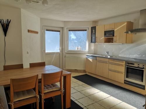 Ferienwohnung Tanzer - Apartment - Ellbögen