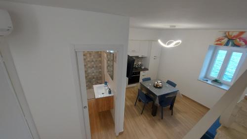 Marina House – Cefalu, CA