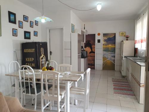 keuken, Casa Dos Praieiros in Camacho
