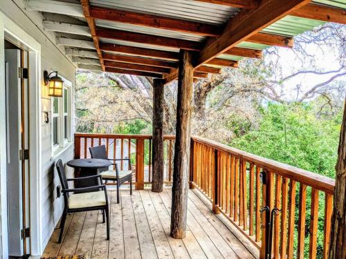 #3 Howling Wolf's Lair - Cabin W/Fireplace & Views