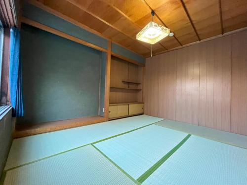 福井駅から徒歩2分の1棟貸切民泊 最低限福井駅前, Fukui (fotografie 6)