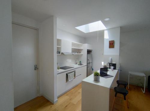 Modern loft, view-town-La Candelaria neighborhood, Bogotá (foto 10)