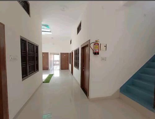 Ramam hotel by Naavagat Ayodhya