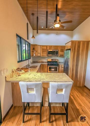 Two-Bedroom House image 3