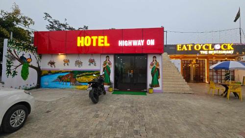 OYO Hotel Highway ON