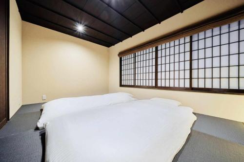 <Shu>Suite Japanese-Style Townhouse with Open-Air Bath image 10