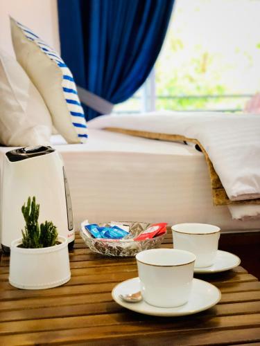 Deluxe Double Room with Balcony image 6