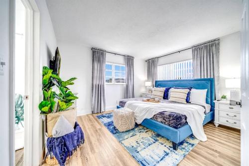 Adorable Condo in Peaceful Area - Palm Wave Says in Coconut Creek (FL)